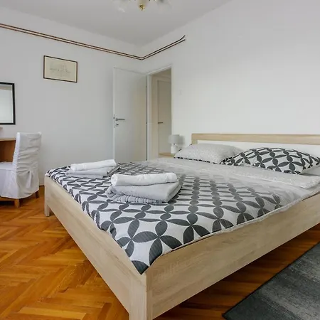 Apartamento Apartments Niktus