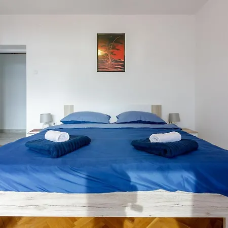 Apartamento Apartments Niktus *