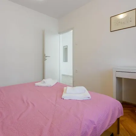 Apartamento Apartments Niktus *
